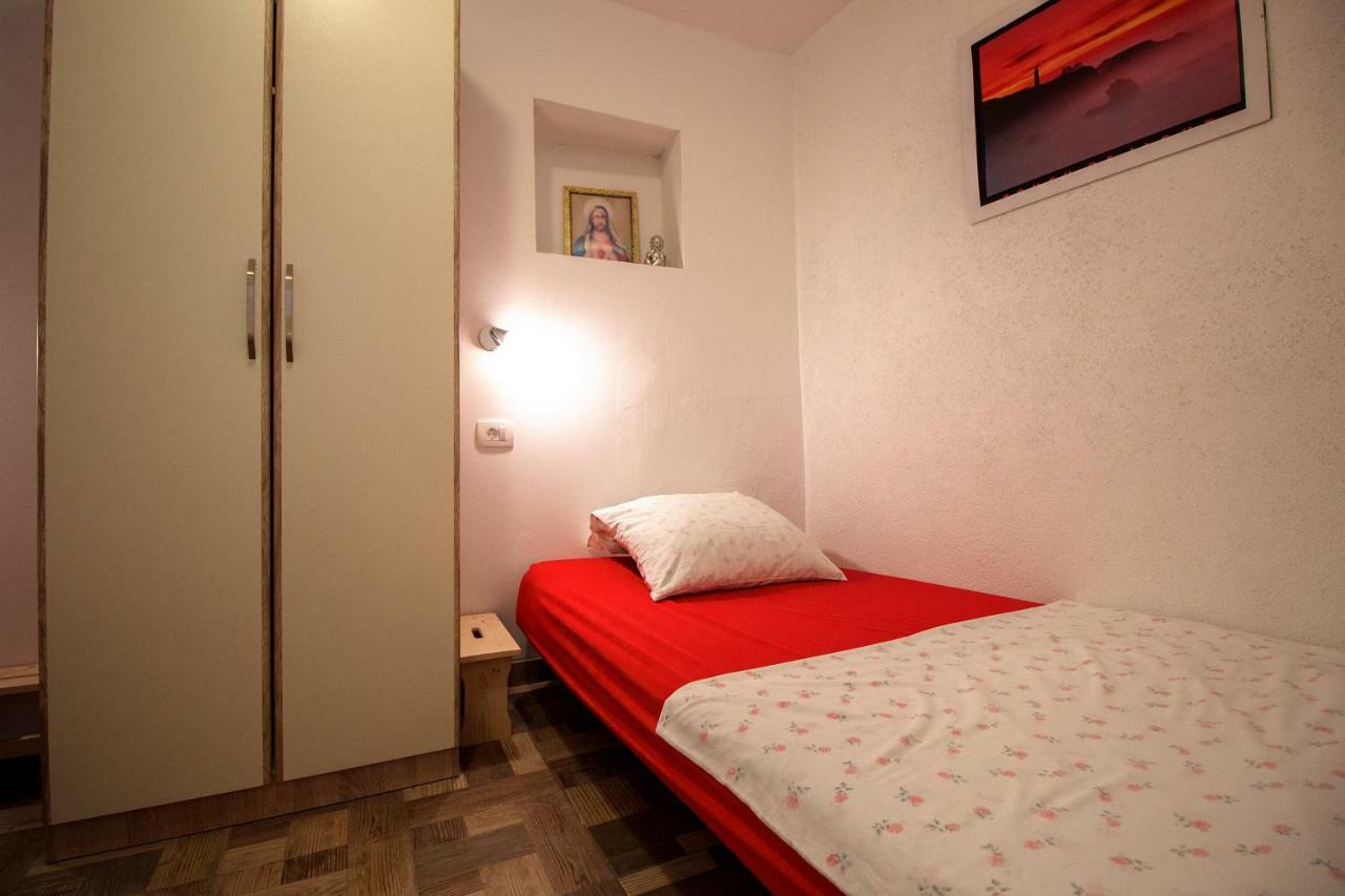 Mrkonjic Branko & Marija Apartmani Omiš Extérieur photo