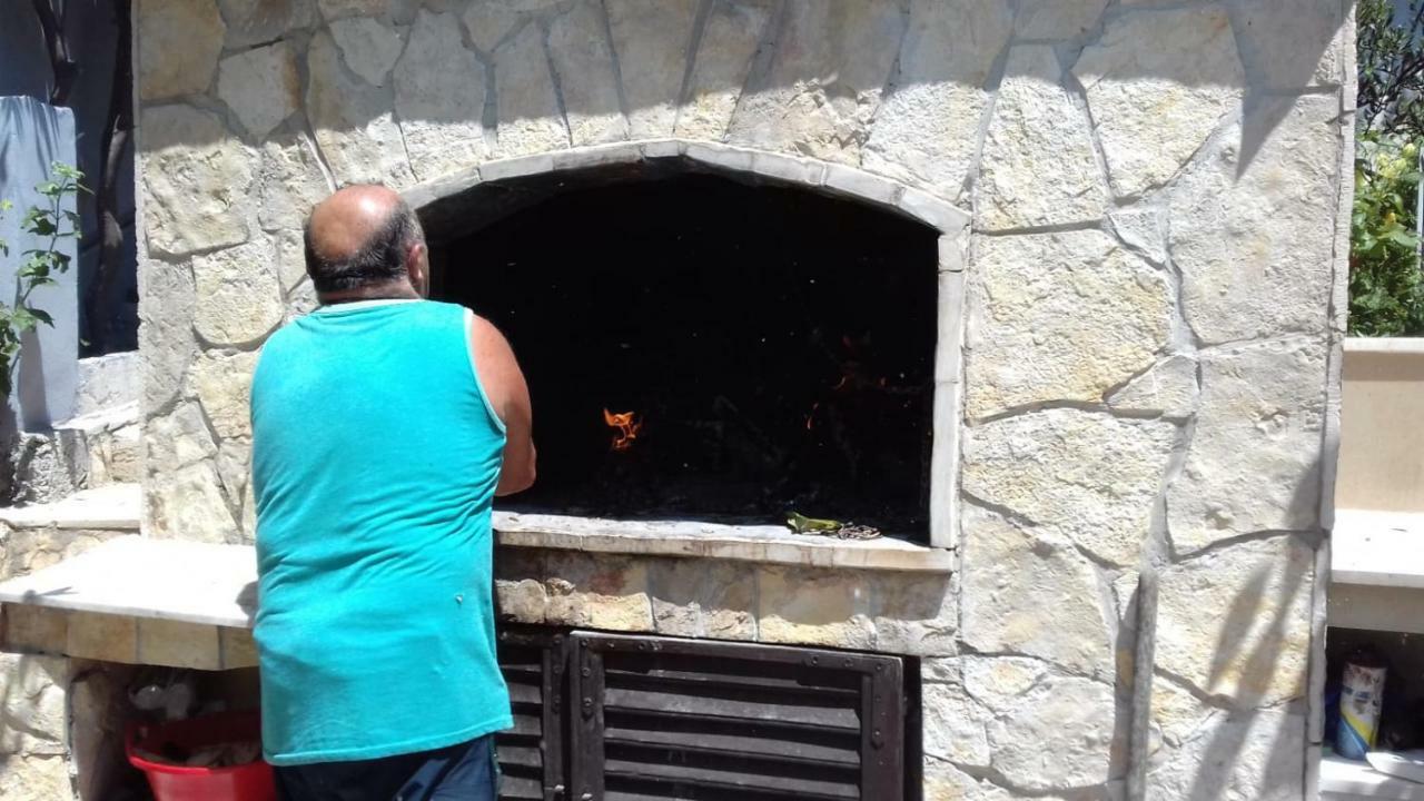 Mrkonjic Branko & Marija Apartmani Omiš Extérieur photo