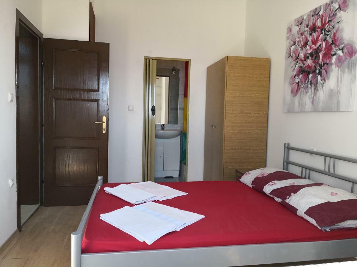Mrkonjic Branko & Marija Apartmani Omiš Extérieur photo